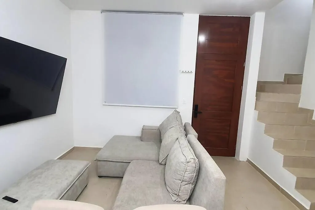 Private Roof Top Pool. Great House For Families. Playa del Carmen Holiday home